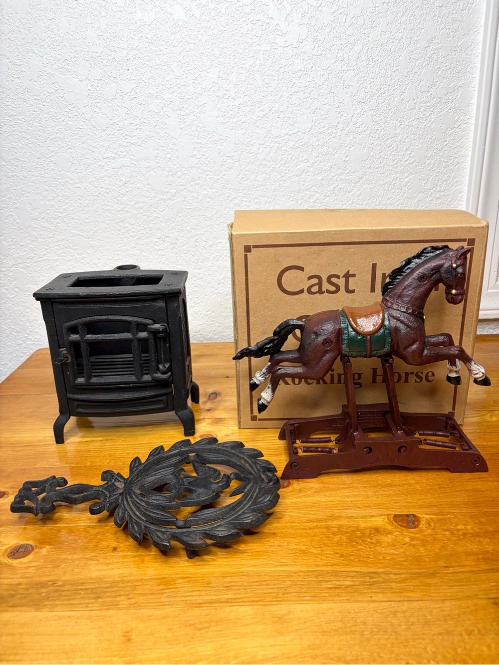 Vintage Cracker Barrel Rocking Horse Trivet Candle Holder Cast Iron Lot Of 3